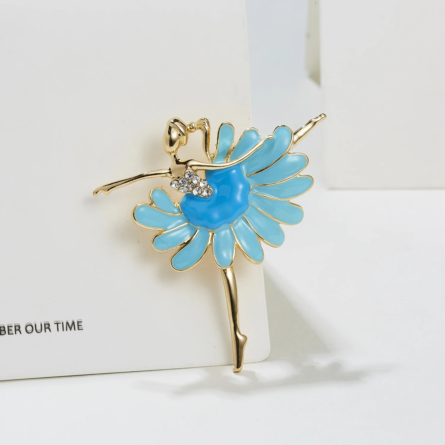 Женская металлическая брошь в виде Танцующей Балерины с кристаллами - купить по