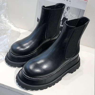 Black leather Ботинки «Челси» для осени/зимы: кожаные, на толстой подошве, скульптурные, с круглым носком, удобные ботильоны - Цвет: Black leather