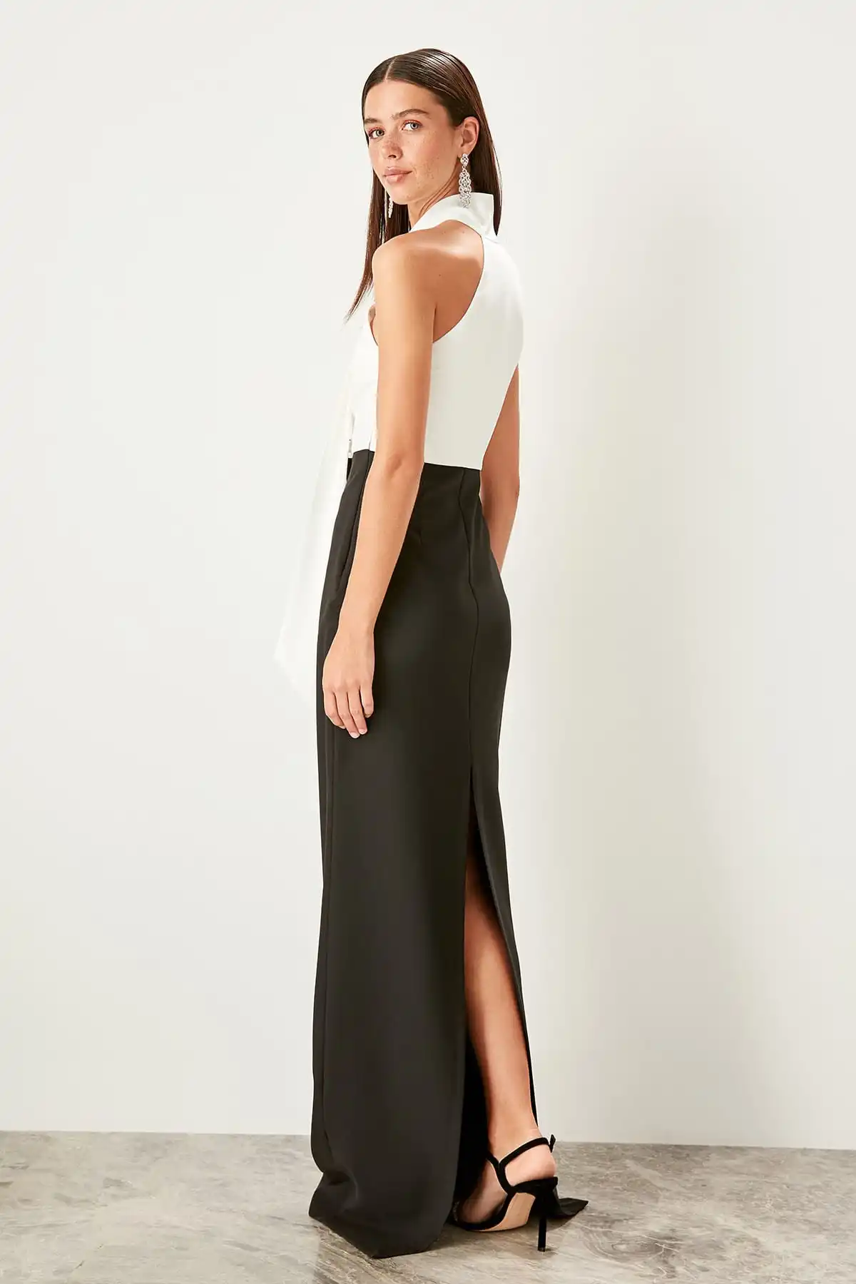 Trendyol белое вечернее платье с цветными блоками TPRSS19BB0356 | Свадьбы и торжества