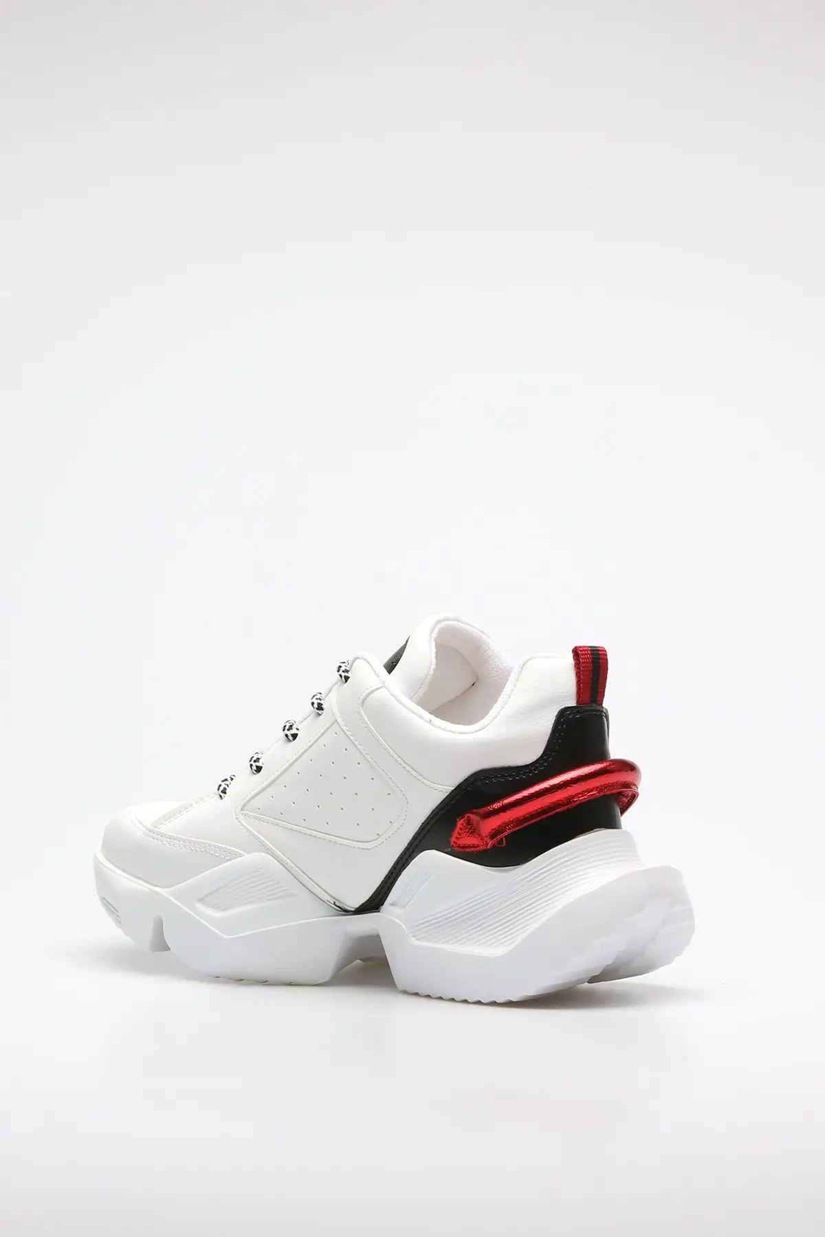 

2021 Women White Sports Shoes New Trend Luxury Comfortable Stylish Season Quality Light Odorless Orthopedic Elegant Brand