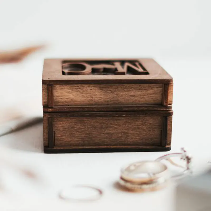 

Деревянная коробка для обручального кольца, деревянная коробка для обручального кольца, коробка для обручального кольца, коробка для обруч...