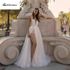 Пикантное свадебное платье-трапеция с высоким разрезом, 2022, блестящие кружевные пляжные платья на бретелях-спагетти для невесты, с открытой спиной, с V-образным вырезом и аппликацией в пол