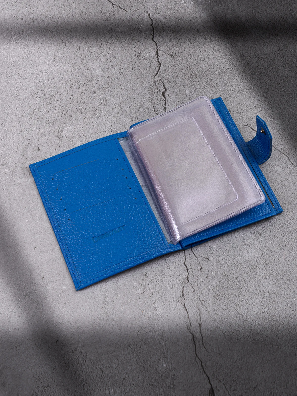 Рисунок 2 - Обложка для документов; паспорт