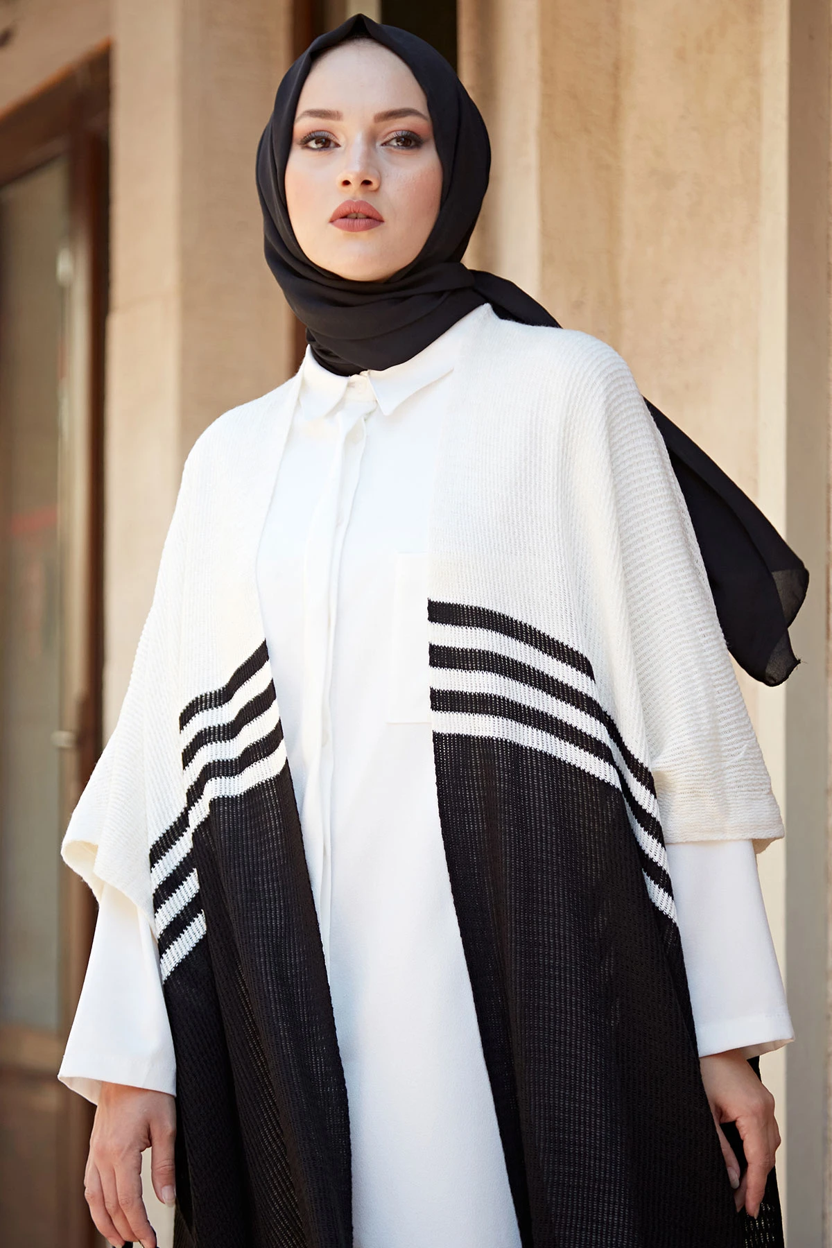 

Knitwear Striped Poncho Shawl Spring Elegant Autumn Casual Stylish Muslim Women Fashion Hijab Clothing Work School Travel