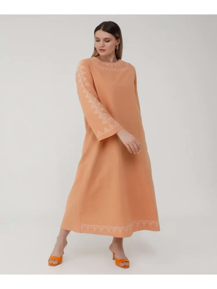 

Natural Fabric Large Size Embroidery Detailed Dress axi Oversized Long Sleeve Ethnic Pattern Bicycle Collar Comfortable Fit For