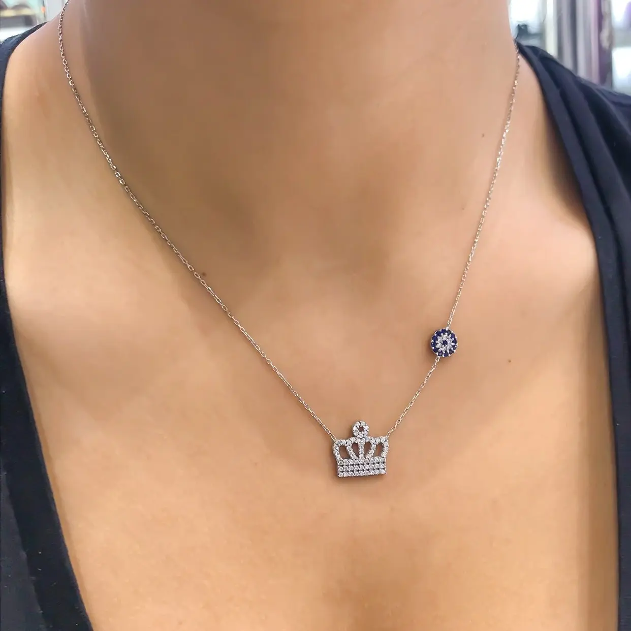 

Tiny Kraliçe-Prenses Crown Crown Evil Eye Beads Silver Necklace