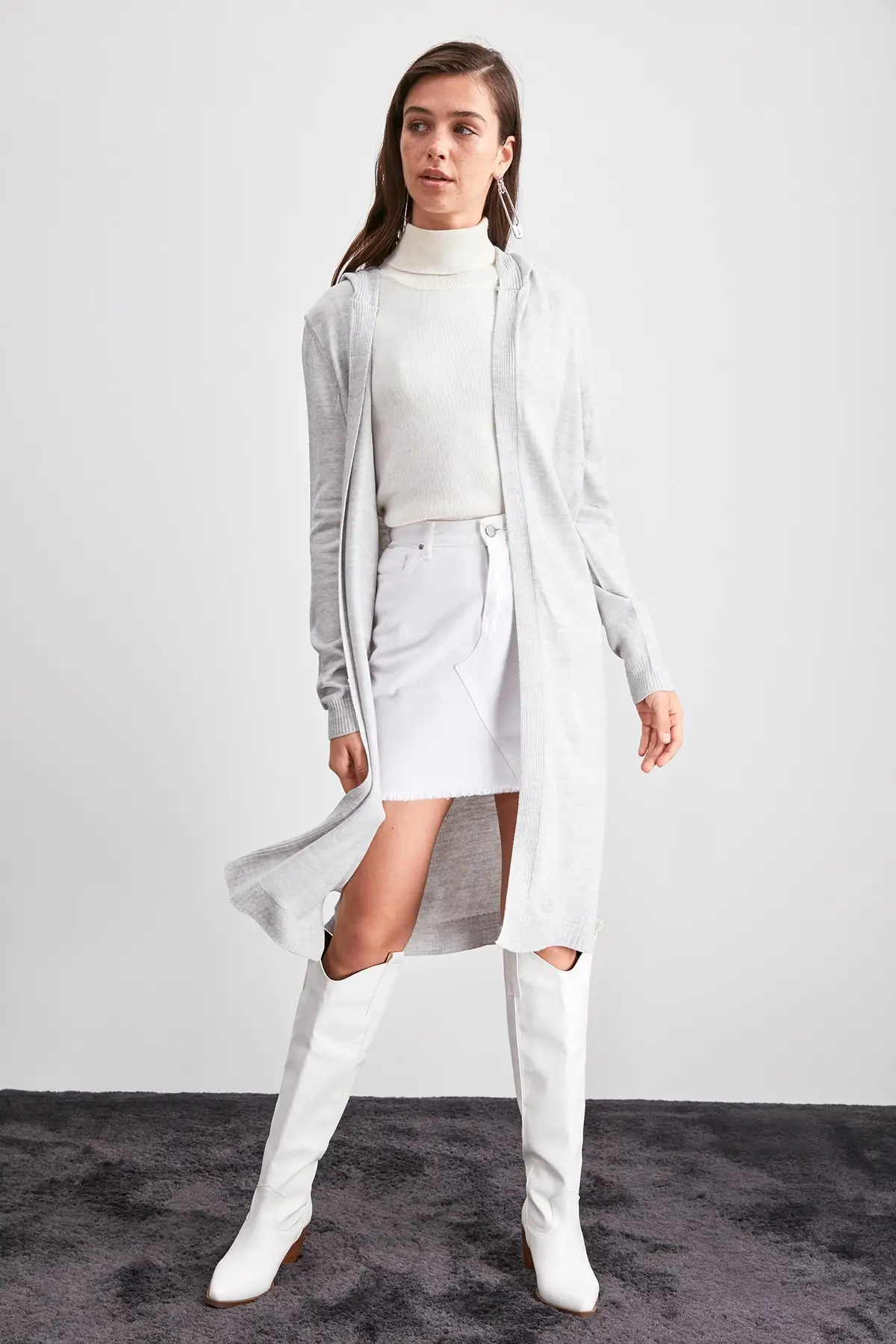 Trendyol длинный свитер кардиган TWOAW20HI0283 |