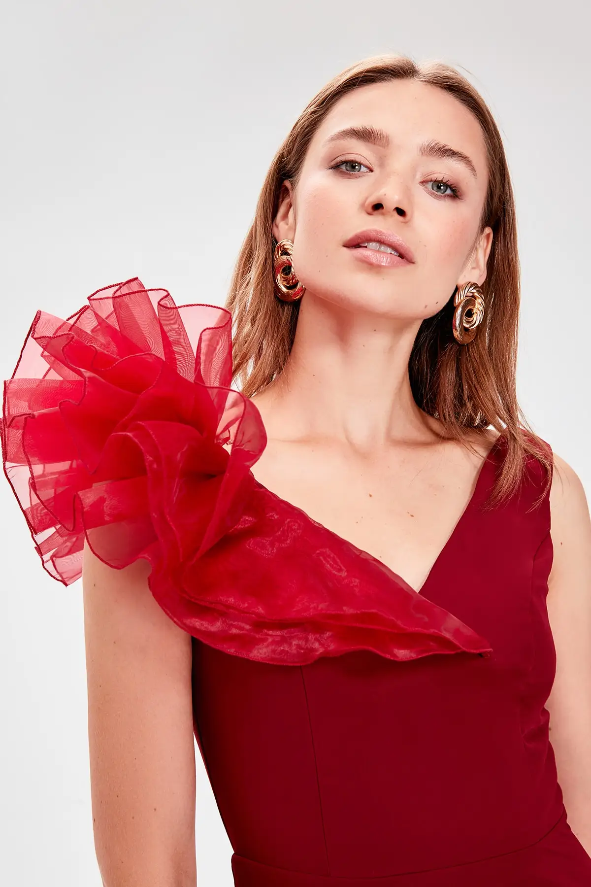 Trendyol Colar аппликация деталь вечернее платье TPRSS19AE0128|Вечерние платья| |