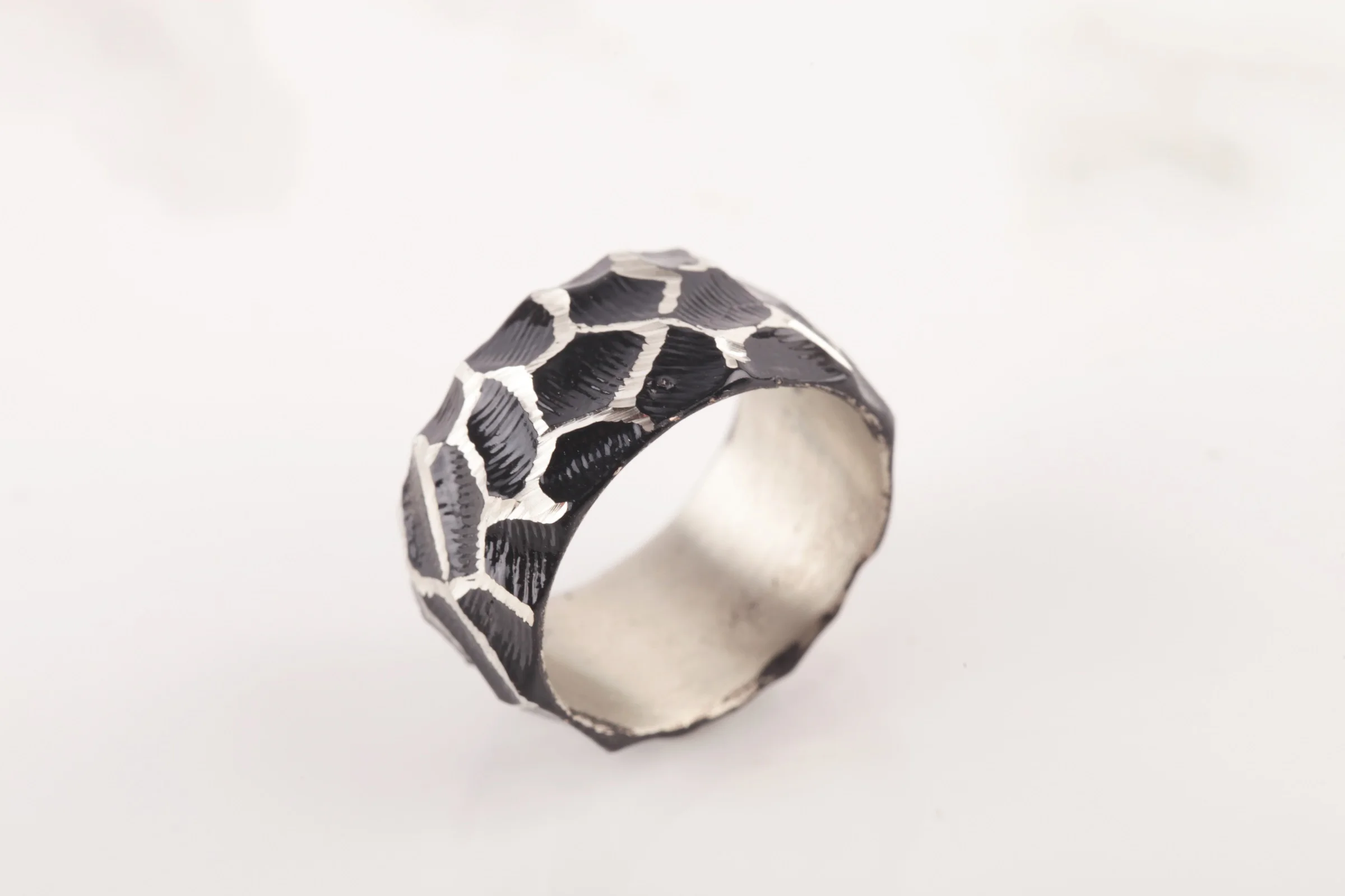 

UM US JEWELRY Black Color Unisex Ring