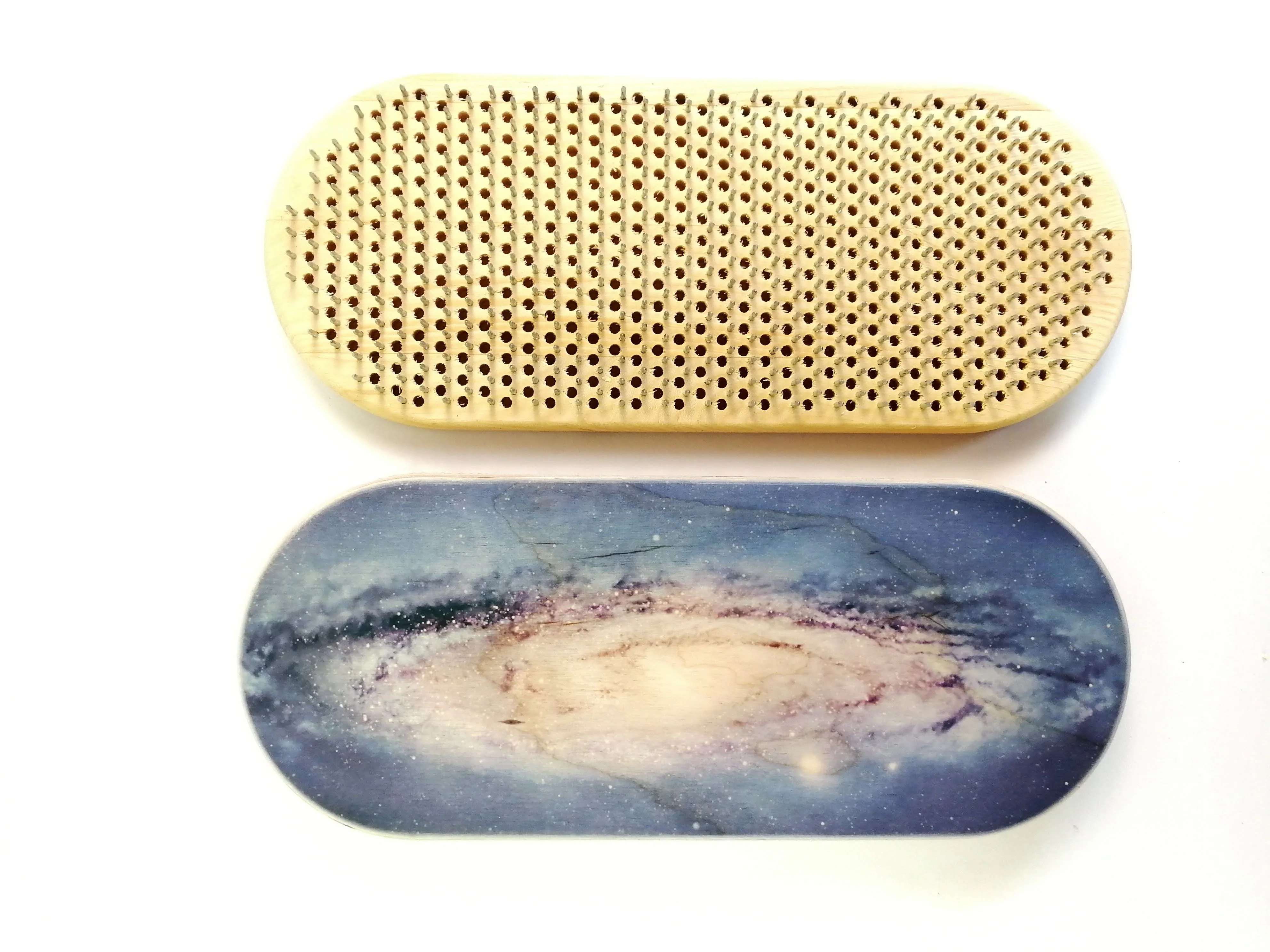 Йога доска Садху &quotНаша Галактика&quotиз кедра Массажер для стоп гвоздестояние-Sadhu