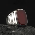 Мужское кольцо из серебра 925 пробы с коричневым агатом