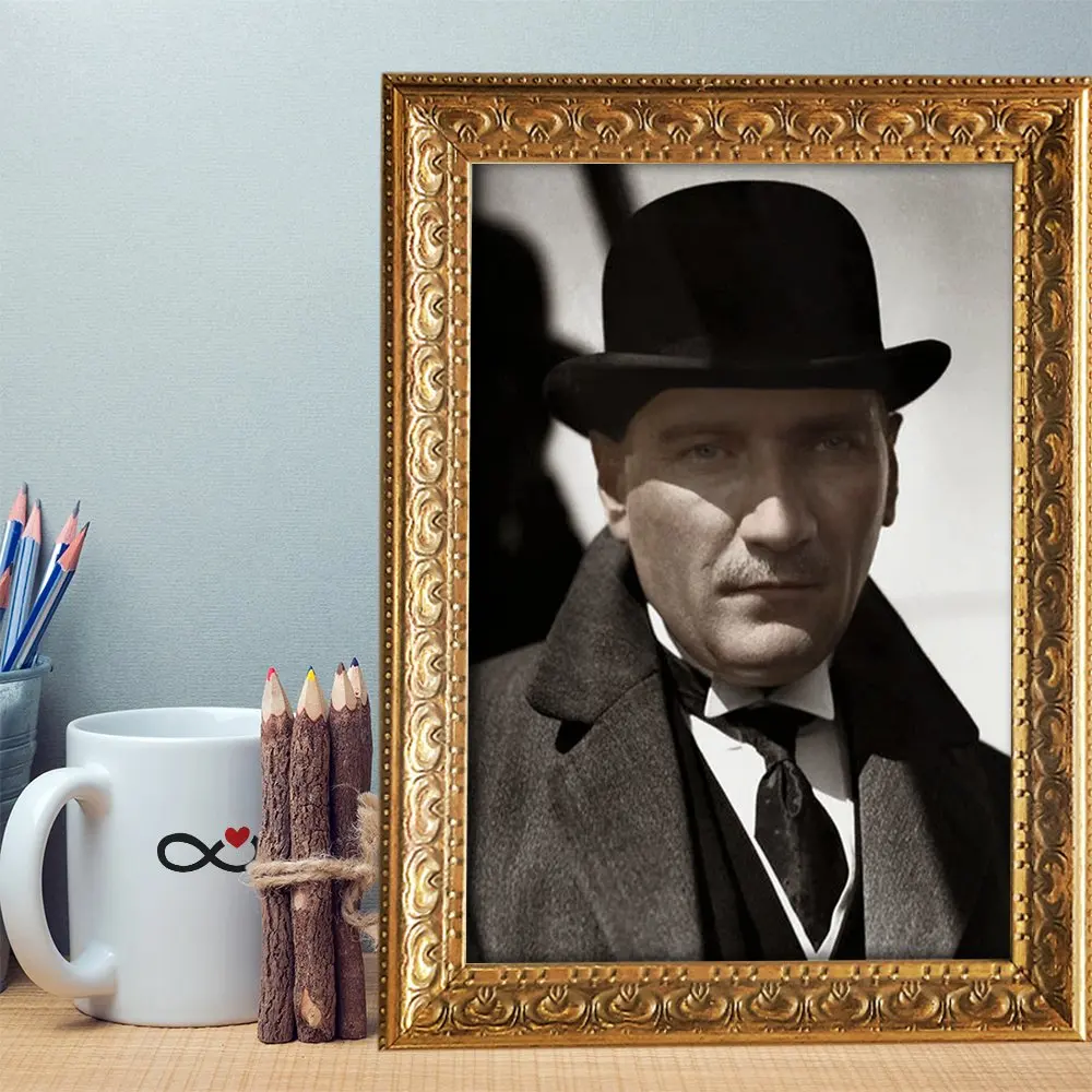 Стол Ataturk формата А4 с золотистыми блестками 2|Христианские открытки и картины| |