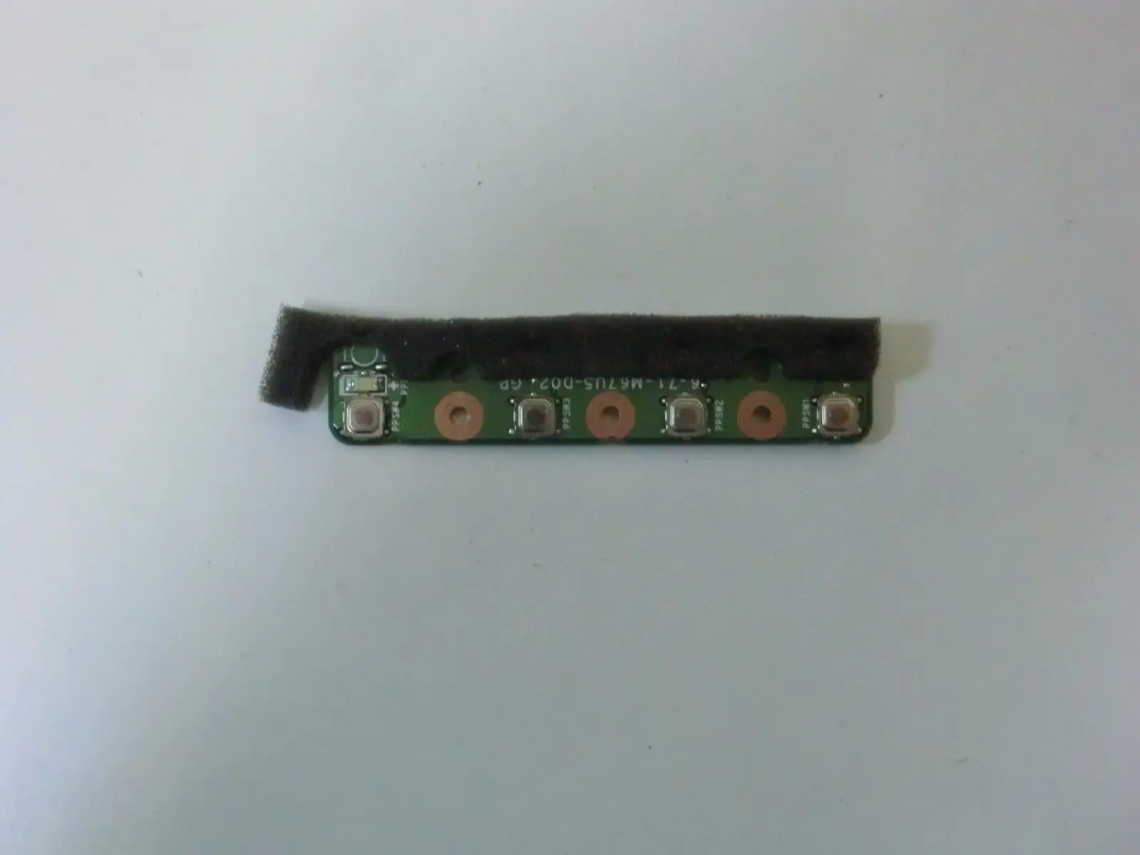 Clevo hyrican m67sru power button (on) board on/off 6-71-m67u5-d02 + R2 | Laptop Repair Components