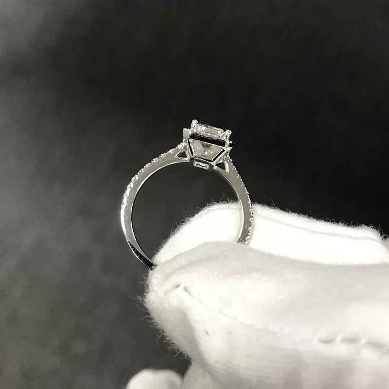 AButterfly 100% 925 Sterling Silver Moissanite Ring 2.0 Ct 8*6MM Emerald Cut Shiny Women's Wedding Engagement Ring Fine Jewelry