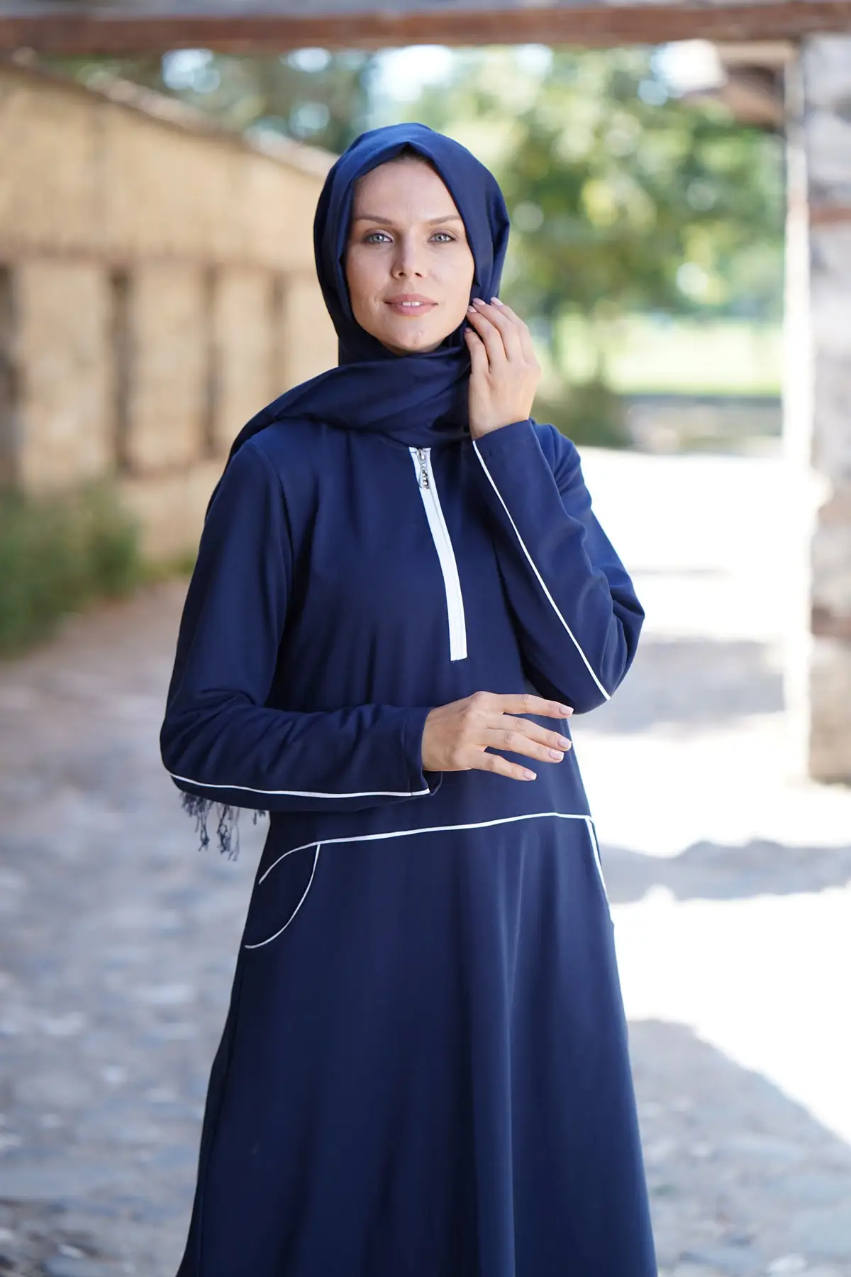 

Muslim Tracksuits Sport Long Dress Women Eid Abaya Kaftan Islamic Clothing hoodies Abayas Vestidos Pockets Kaftan Robe Femme