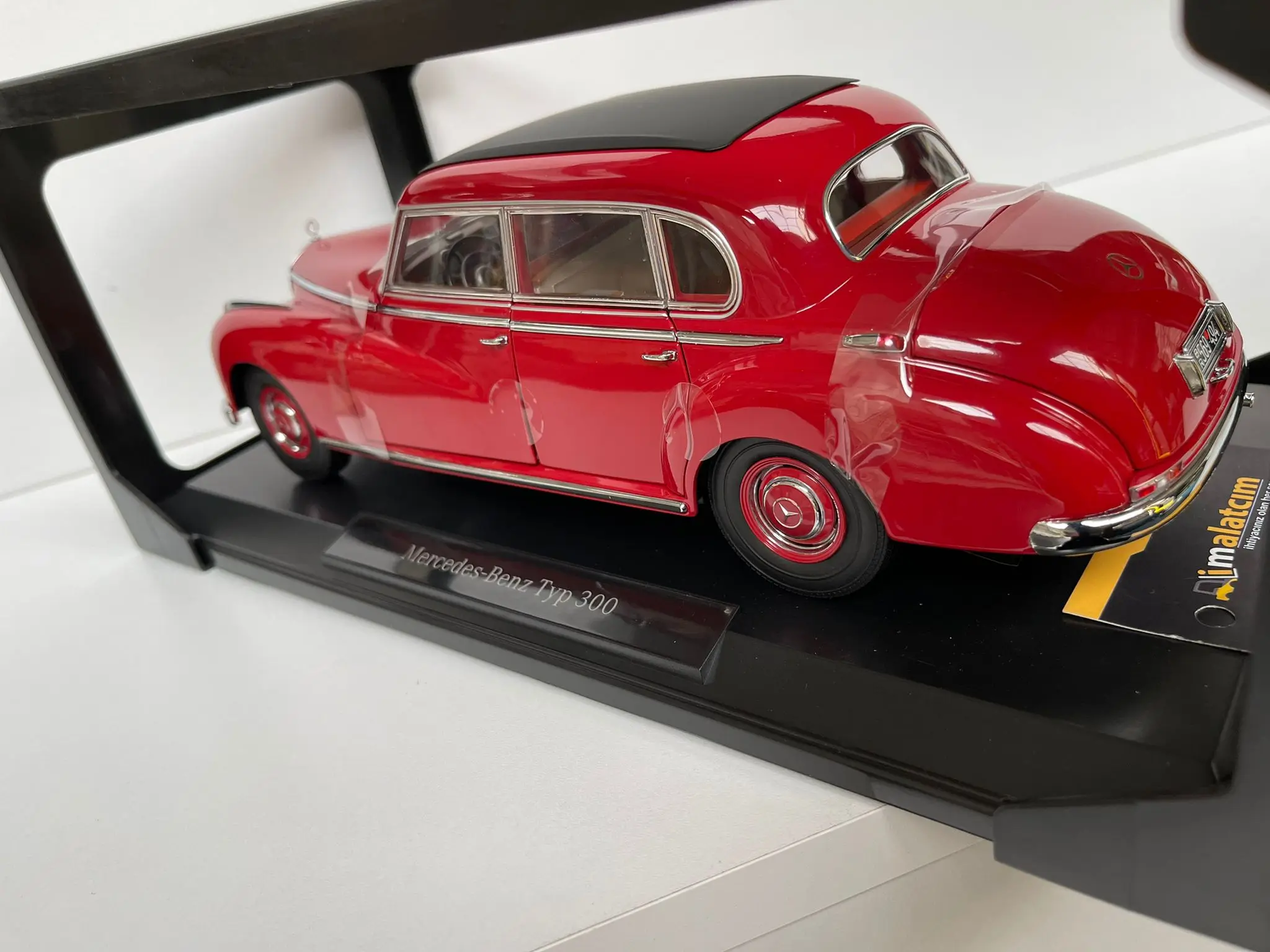 Металлическая литая модель автомобиля в масштабе 1:18 для Mercedes Benz 300B(W198) украшение