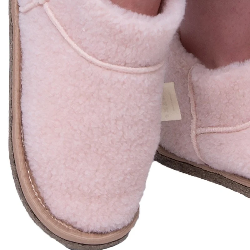 Угги домашние из овечьей шерсти Светло-розовые WOOLLAMB - женские тапочки овчины