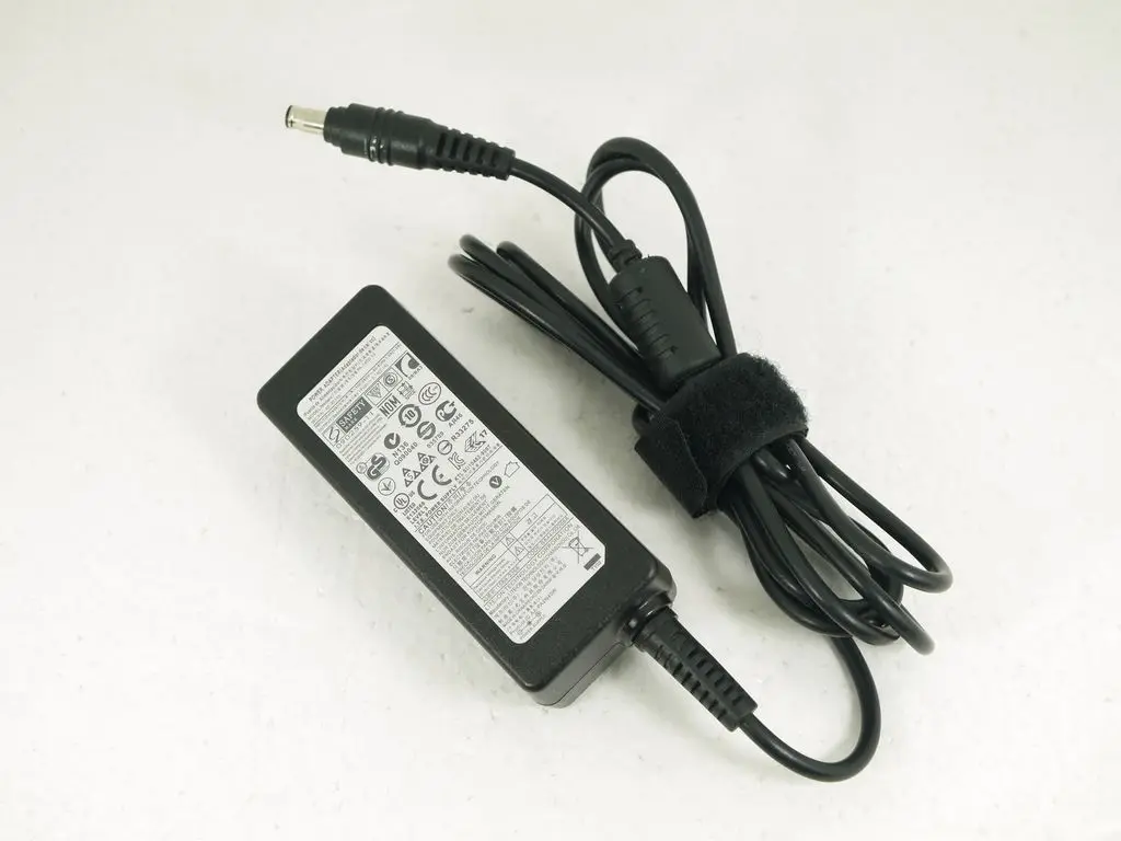 Адаптер к нетбуку Samsung PA-1400-14 19 V/2.1 A/40W (оригинал) б/у | Компьютеры и офис