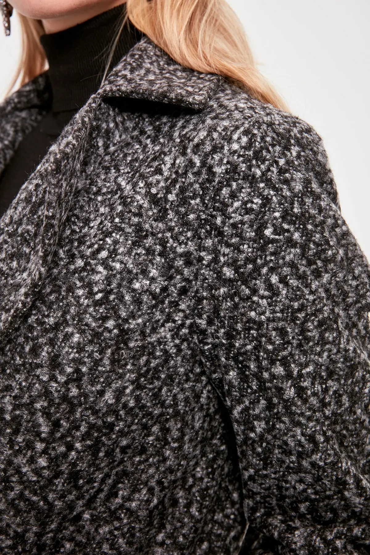 Trendyol Front Single Button Boucle Stamp Coat TWOAW20KB0093