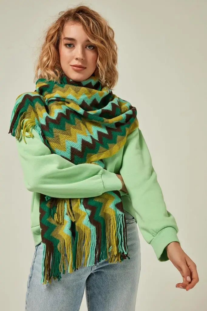 9158 Missoni узорный зеленый толстый шарф| |