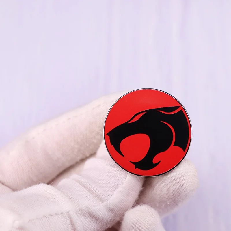 Брошь с логотипом Thundercat | Украшения и аксессуары