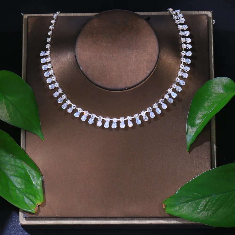 

Luxury Water Drop Zircon Choker Necklace Wedding Accessories Bride Silver Color Crystal Collar Tennis Chain Necklace Jewelry