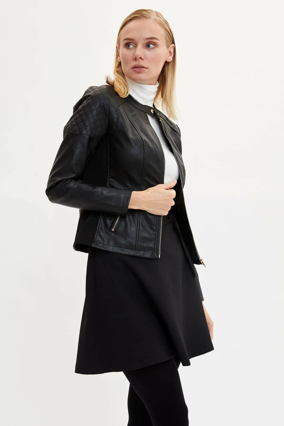 Дефакто женские модные черные короткие Джокер на молнии pu кожаные куртки крутой