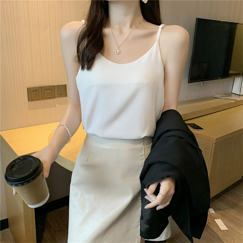 

New summer 2021 sleeveless top with adjustable inner base and double chiffon straps