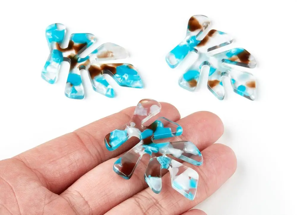 

Acetate Leaf Charms - Leaf Earrings and Pendant - Earring Findings - Jewelry Supplies - 2Pcs/Lot - 51.27x41.48x2.43mm - AC1450