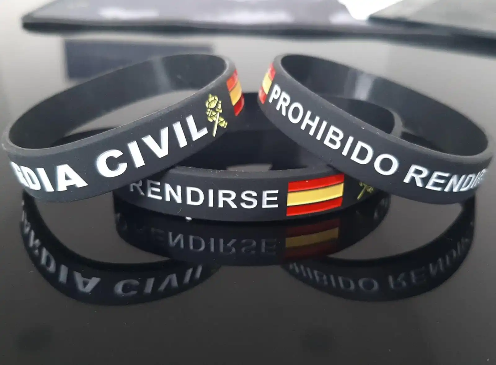 Two bracelets CIVIL Guard "forbidden surrender" |