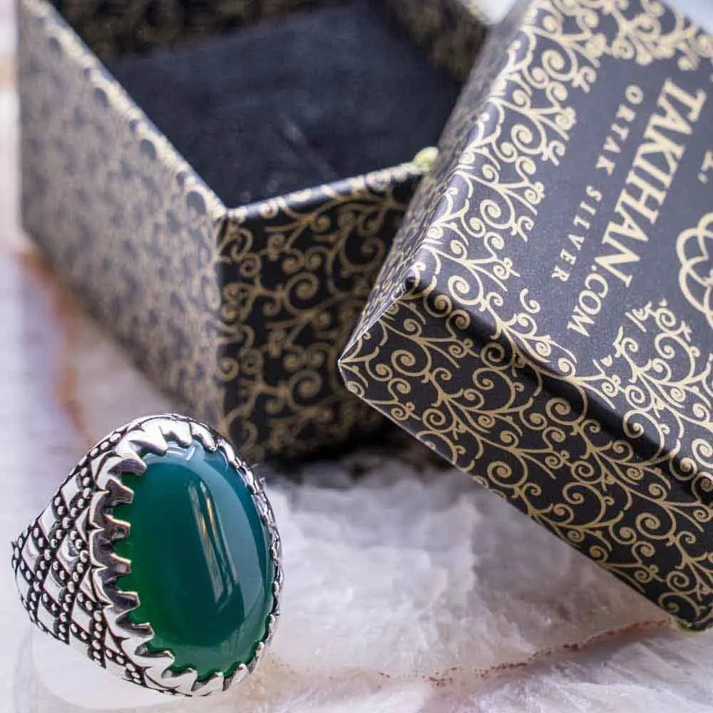 Овальное искусственное серебряное кольцо