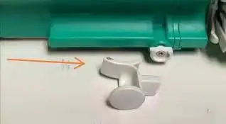 

Зажим держателя шприца B Braun P/N:34506608 (новый, оригинальный)