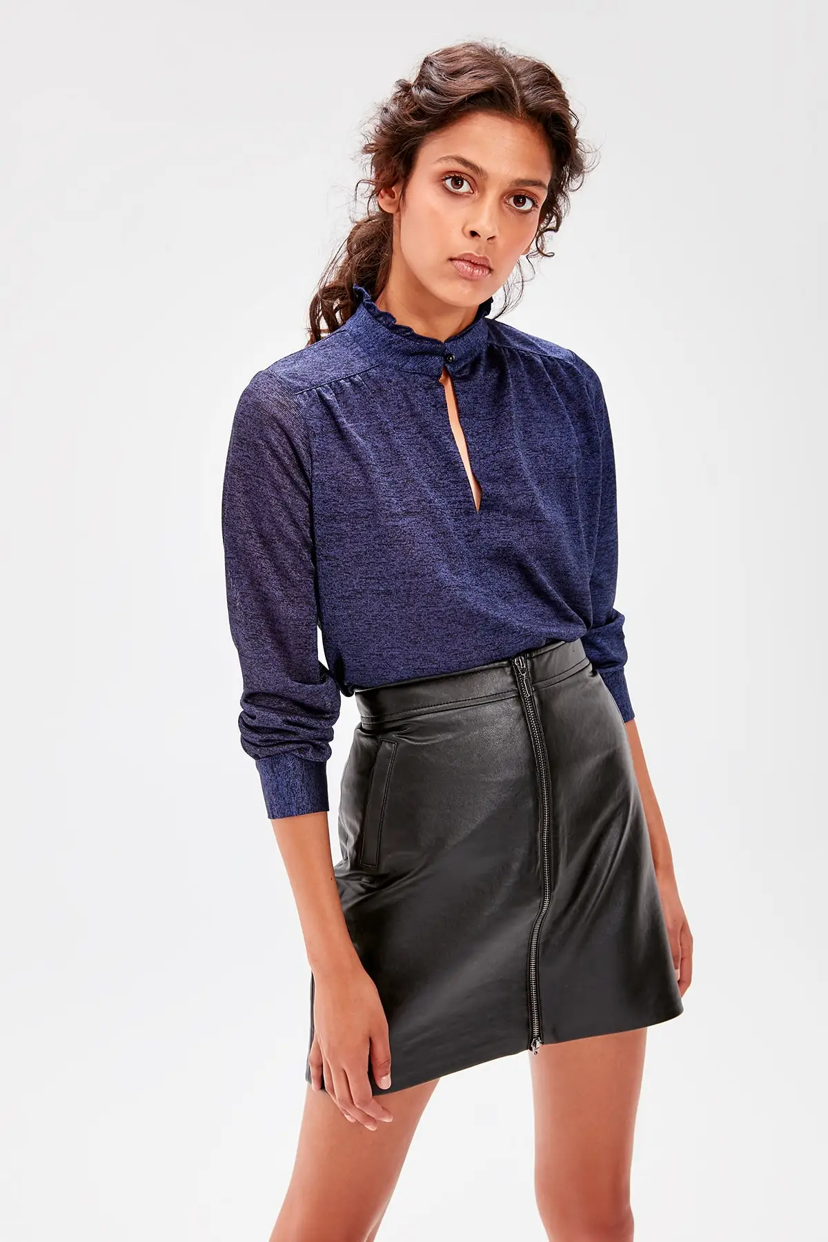 Темно-синяя трикотажная блузка с отвесным вырезом TWOAW20BZ0257 | Женская одежда