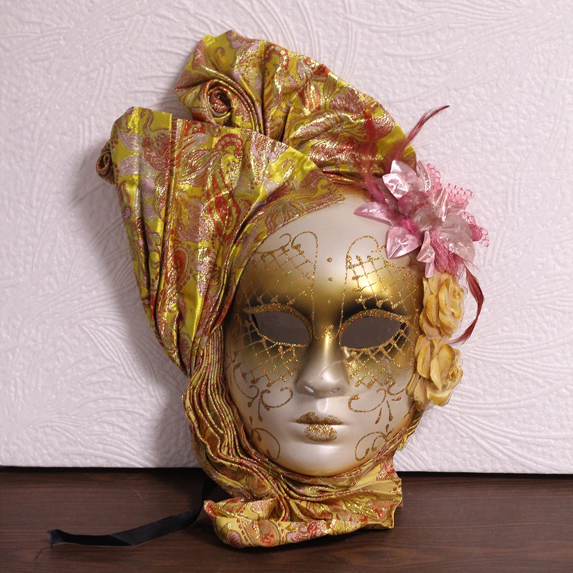 маска ручной работы. маска ручной работы. деревянная маска. Skyrim маски драконьих жрецов. маска bauta casanova.