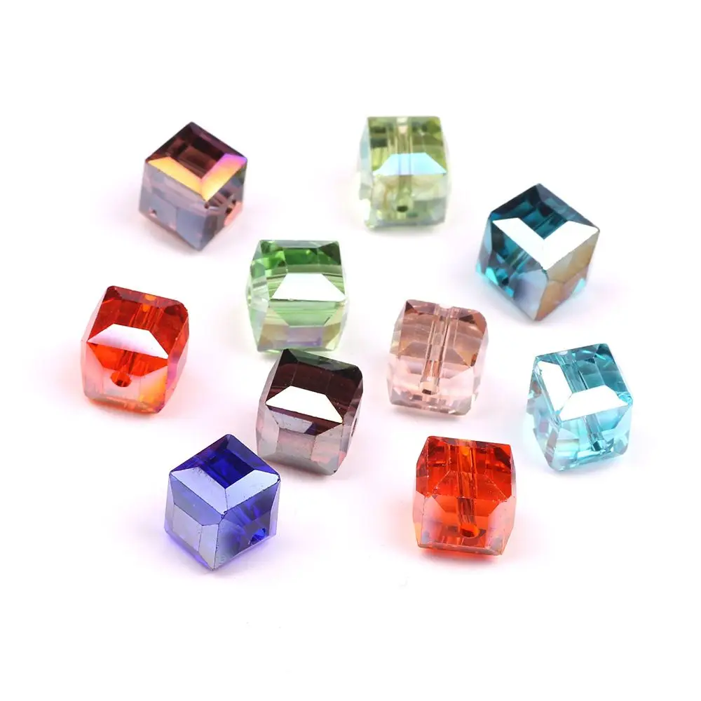 Разделительные деревянные бусины. Квадратные бусины. Квадратные плоские бусины. Квадратные бусины. Голубой камень граненый квадратный.