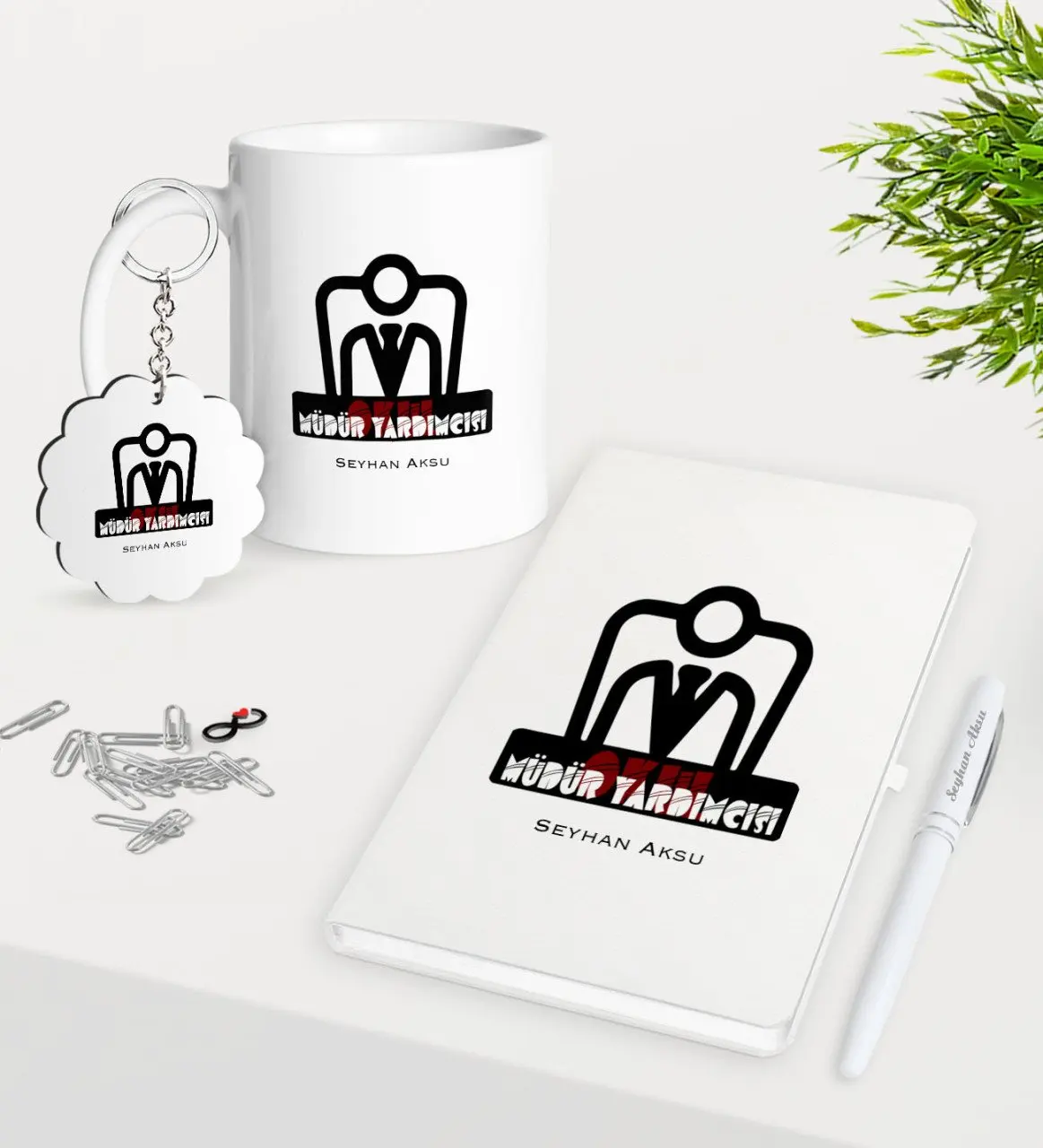 

Персонализированный школьный помощник менеджер брелок с трофеем белая ручка для записной книжки Подарочная Seti-1