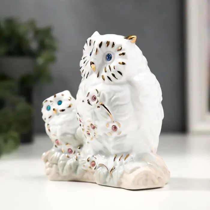 Сувенир керамика Белый филин с совёнком золотом стразы 10 7 см | Дом и сад