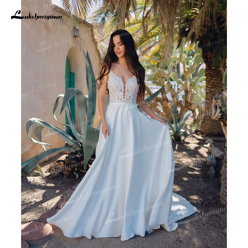 

Lakshmigown свадебное платье в стиле бохо, кружевной лиф с блестками, 2022 халат, атласные пляжные свадебные платья с глубоким V-образным вырезом и о...