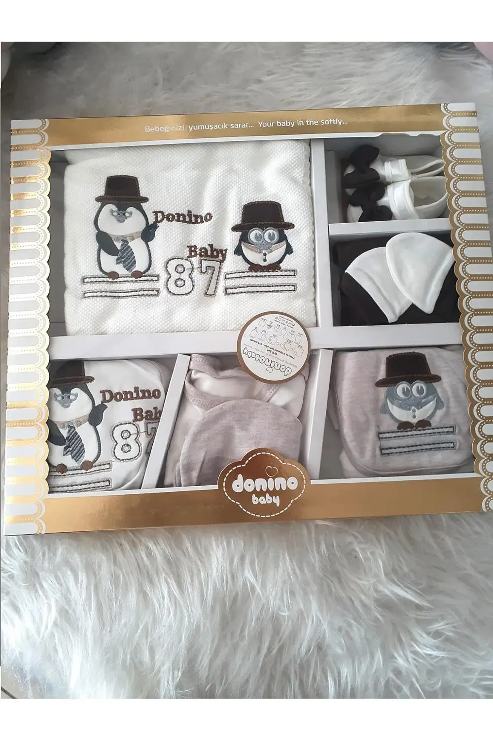 

11 pcs Hospital Outlet with Jaju Baby Penguin