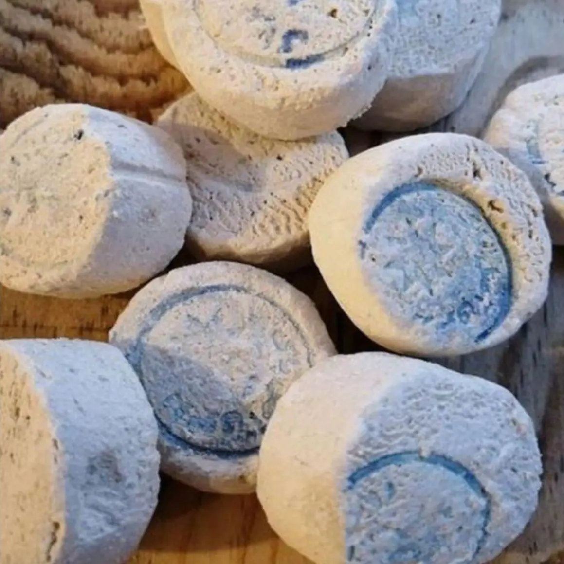 12 шт. смягчитель кожи лица с иранским камнем |