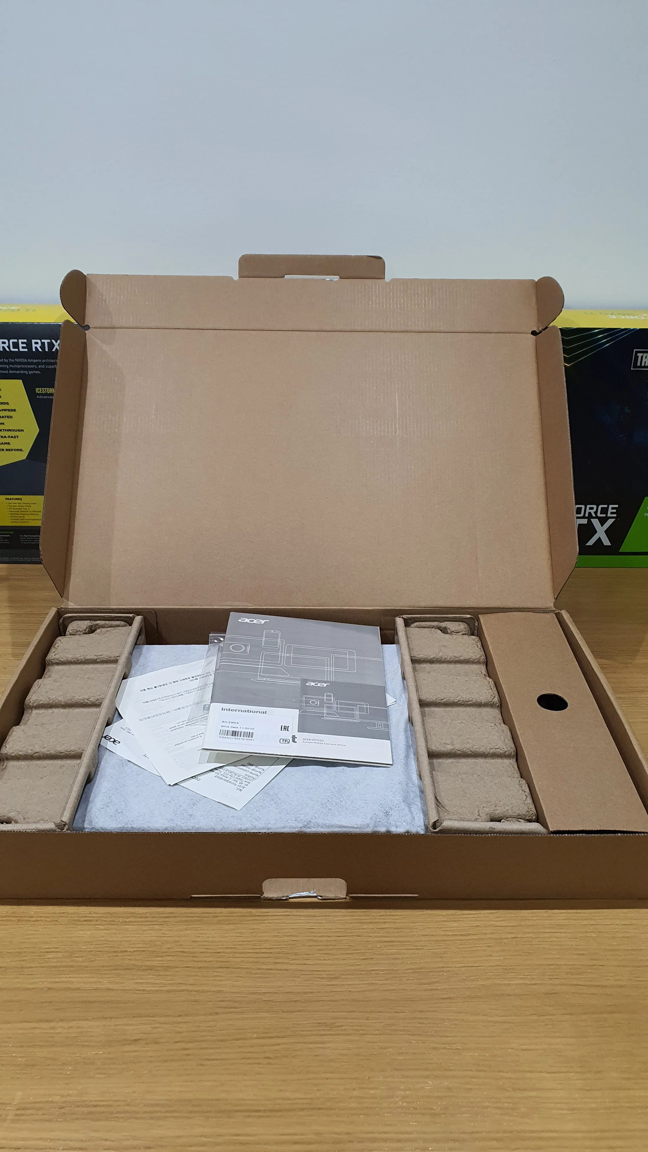 Новый ноутбук Acer extensive контакт 15 Ryzen 5 3500U 8 ядер ГБ ОЗУ 268 NVMe SSD AMD Vega Windows 11 |