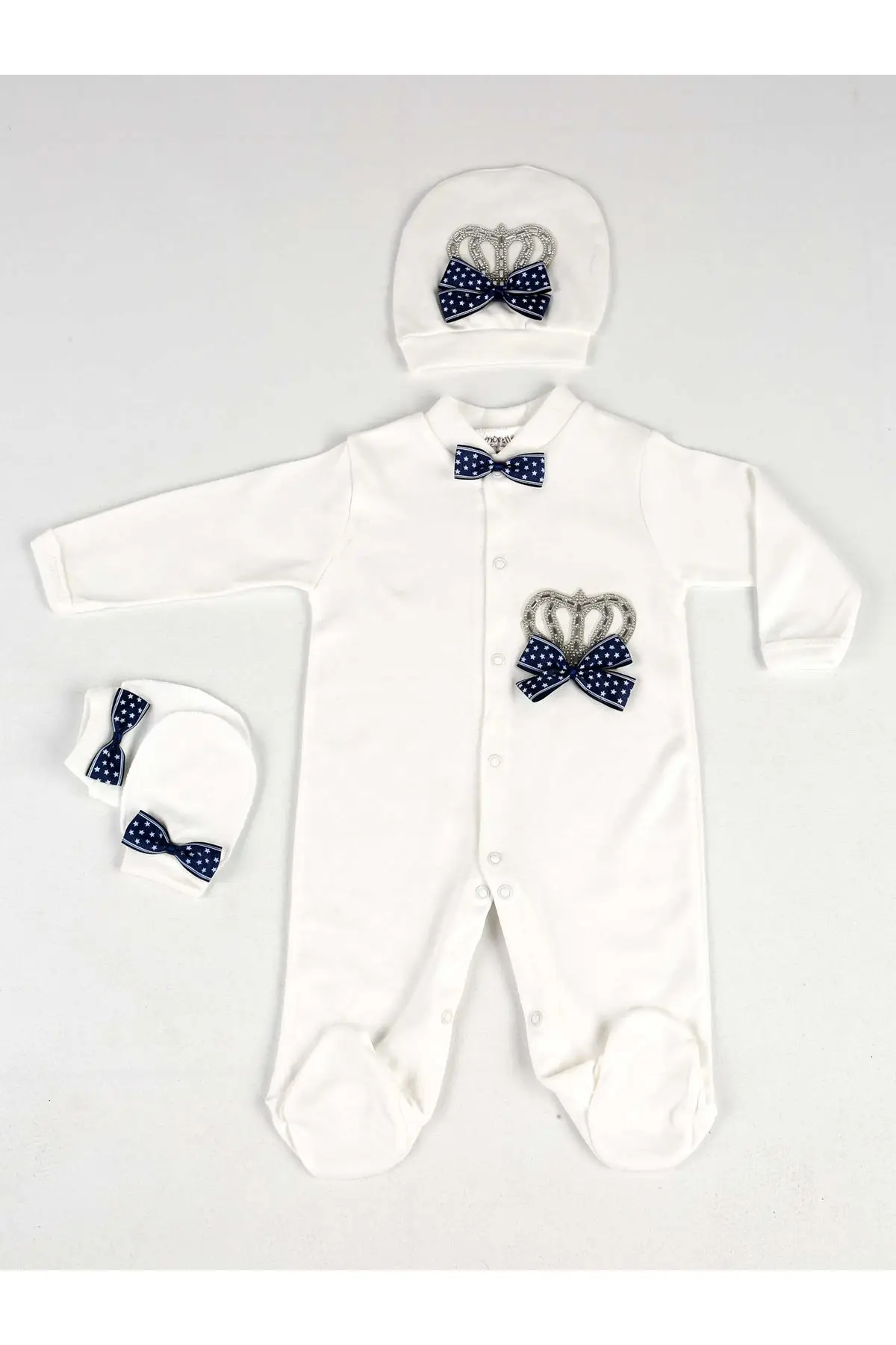 Белый комплект из двух предметов детские комбинезоны для мальчиков |