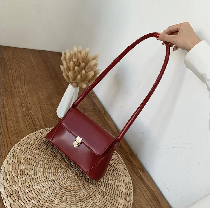 

Shoulder Bag Template 107
