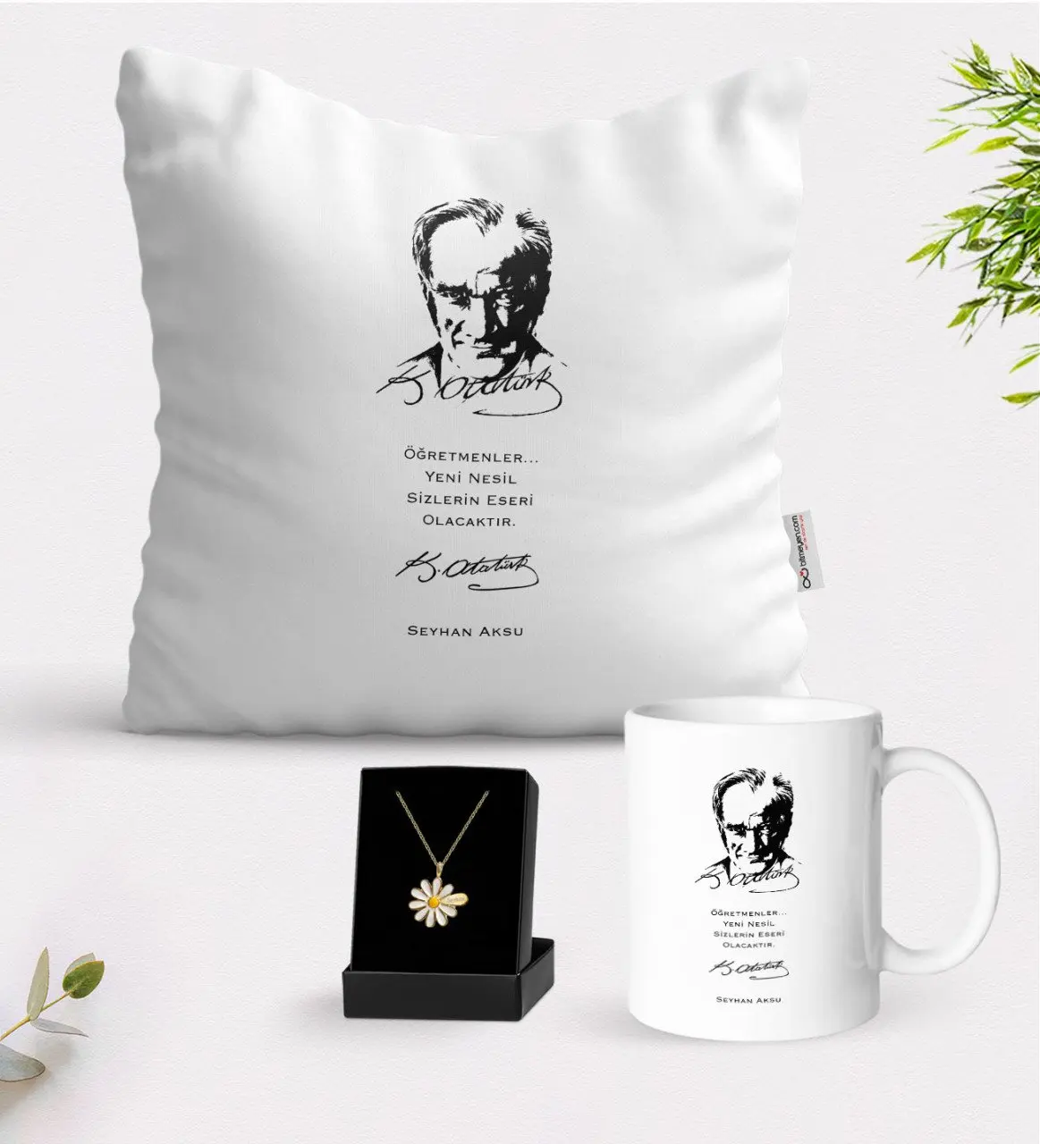 

Персонализированные Ататюрк учитель белая кружка Подушка и ожерелье Маргаритка подарок Seti-2