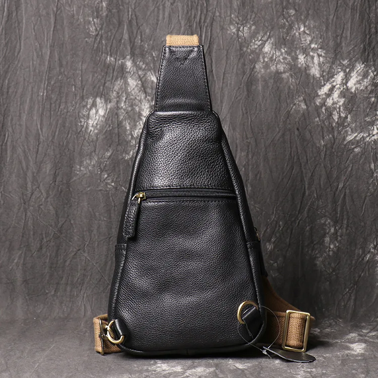 

Hot Men's First Layer Cowhide Casual Fashion Chest Belt Bag Men's Bag Over Shoulder Bag Men's Chest Bag
