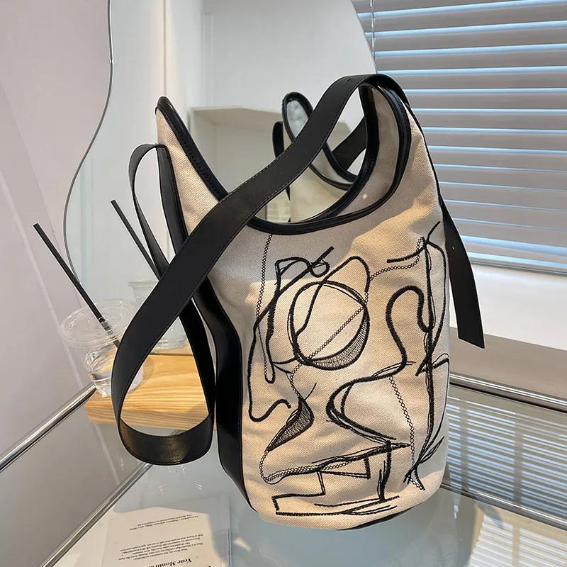 

2022 New Brand Large-Capacity High-Quality Texture All-Match Western-Style Designer Personality Women Shoulder Crossbody Handbag