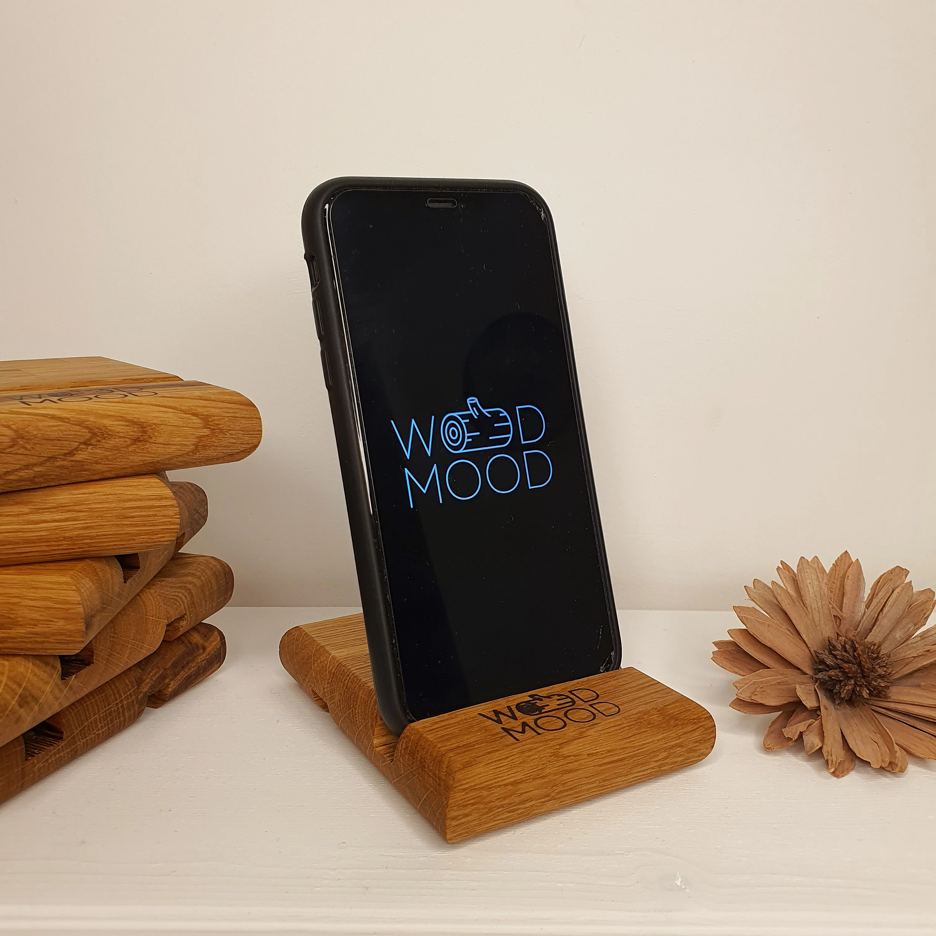 Универсальная деревянная подставка для телефона или планшета держатель