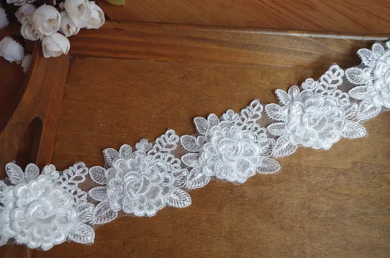 Трехмерная белая кружевная отделка с розами Золотая аленконом|lace trim|corded lace trimgold