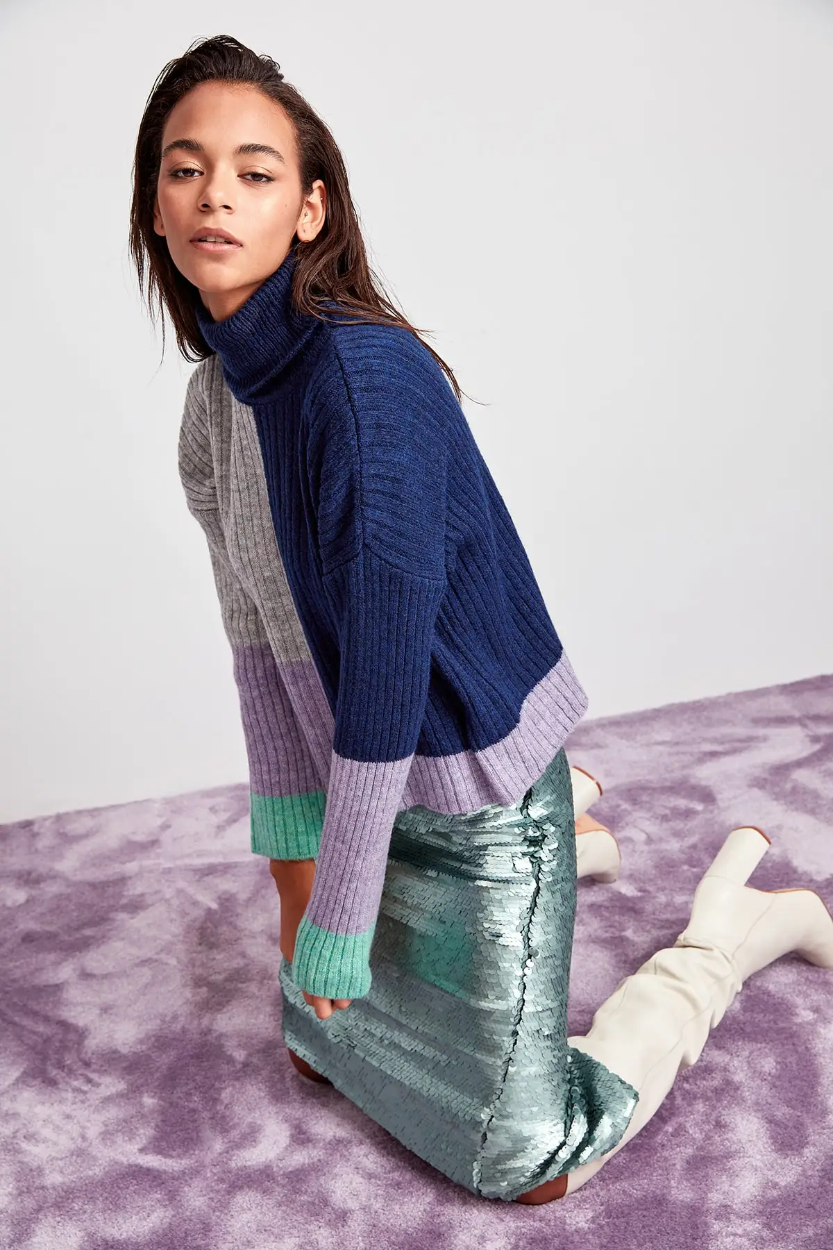 Trendyol темно синий цвет блок свитер TWOAW20KZ0337| |