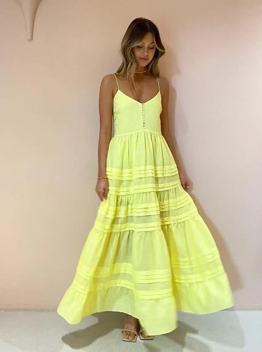 Женское платье без рукавов бретелек |